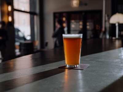 Piden cambiar impuestos a las bebidas alcohólicas