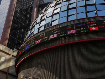 Bolsa mexicana repunta 0.7%