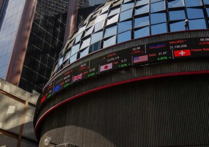 Bolsa mexicana repunta 0.7%