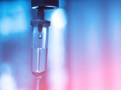 EMA respalda dos nuevos tratamientos contra COVID-19