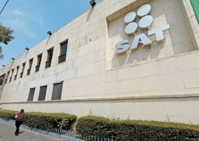 RFC obligatorio podría saturar servicios del SAT, alertan contadores
