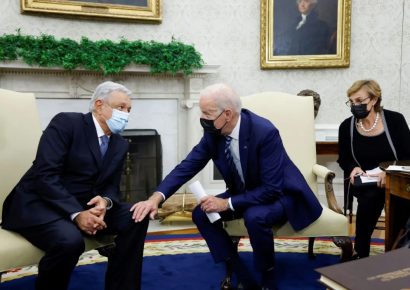 AMLO y Biden crearán grupo de trabajo sobre el tráfico de armas y seguridad fronteriza: Casa Blanca