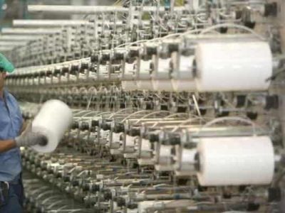 Economía de México cae 0.4% en el tercer trimestre de 2021