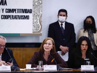 En comparecencia, Clouthier presume reactivación económica