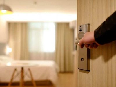 Ocupación hotelera suma 4 semanas arriba de 50%