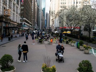 Sector privado de Estados Unidos creó 534,000 empleos durante noviembre