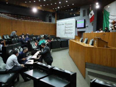 Aprueban por mayoría incremento al predial