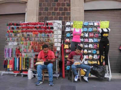 Covid-19 pegó más a economía informal