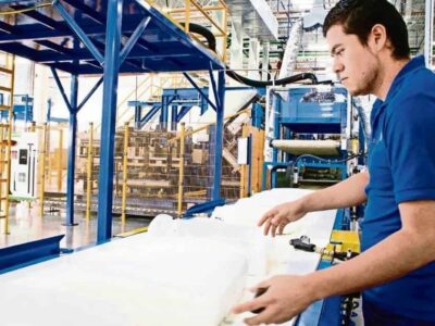 Sin desestimar Covid, se debe reactivar mercado interno