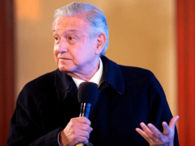 AMLO pide a Hacienda y Gobernación evaluar fondos adicionales al INE para la consulta de revocación de mandato