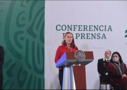 Tatiana Clouthier, secretaria de Economía, da positivo a COVID
