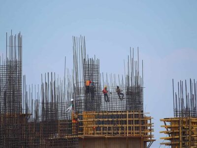 Construcción y manufactura frenan recuperación industrial