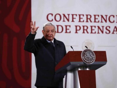 «Mi gobierno no desea poner obstáculos en compra de Banamex»