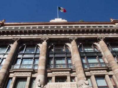 Banxico ‘seguiría pasos’ de la Fed en alza de tasa de interés, dice Jonathan Heath