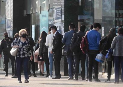 Cinco de cada diez mexicanos buscan cambiar de empleo