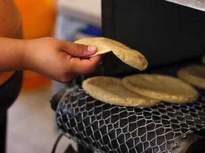 Invasión rusa a Ucrania afecta producción de tortillas en México