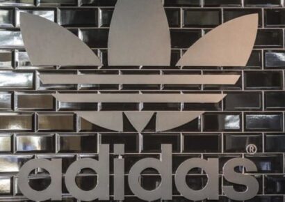 Adidas suspende su relación con la asociación rusa de futbol