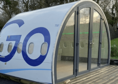 Conoce la start up que convierte aviones reciclados en oficinas y cabañas
