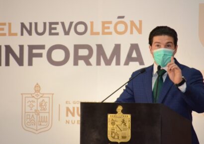 Hombres infiltrados en marcha 8M provocaron daños en puertas y vitrales del palacio de gobierno: Samuel García