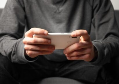 Mexicanos ya no compran smartphones baratos: crecen gamas media y alta