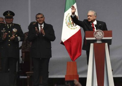 Llama AMLO a ‘rebelarse’ a diputados del PRI