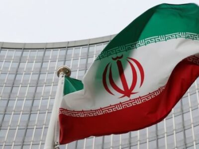 Irán y Estados Unidos cerca de retormar pacto nuclear, afirman en Teherán